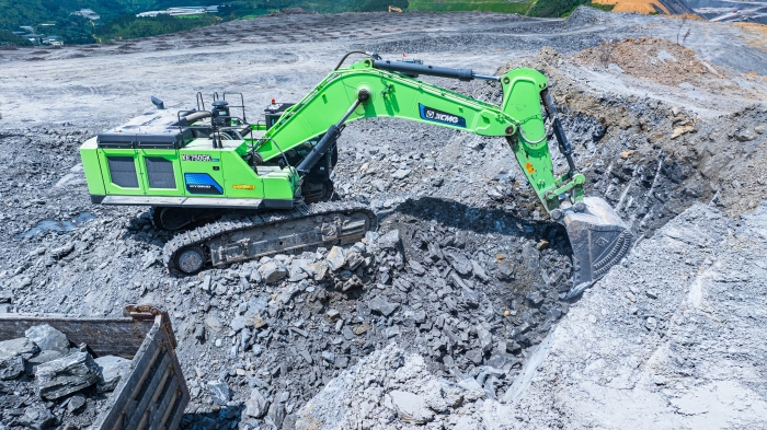 【pp电子金?矿山开采】“重装战神”XE750GK HEV进军云南露天磷矿