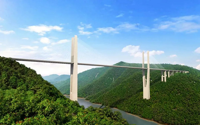飞虹再起，pp电子塔机助建黔东南第一高桥